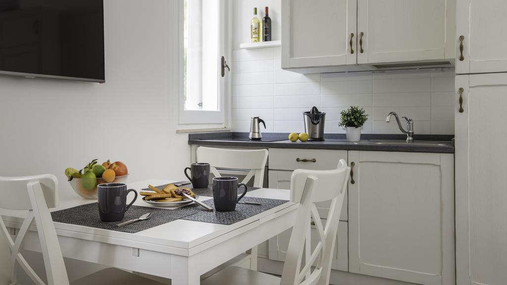Birkin Apartments Cagliari Room photo
